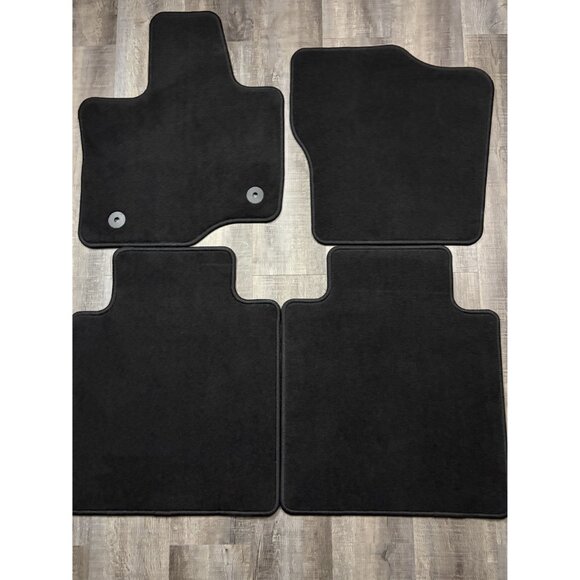 Ford F-150 Carpet Floor Mats Set Of 4 Anti-Slip F150 2021-2025 Crew Super OEM - Picture 11 of 11